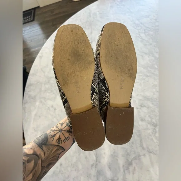 EUC WORN 1x NYDJ LOAFERS - Picture 4 of 5